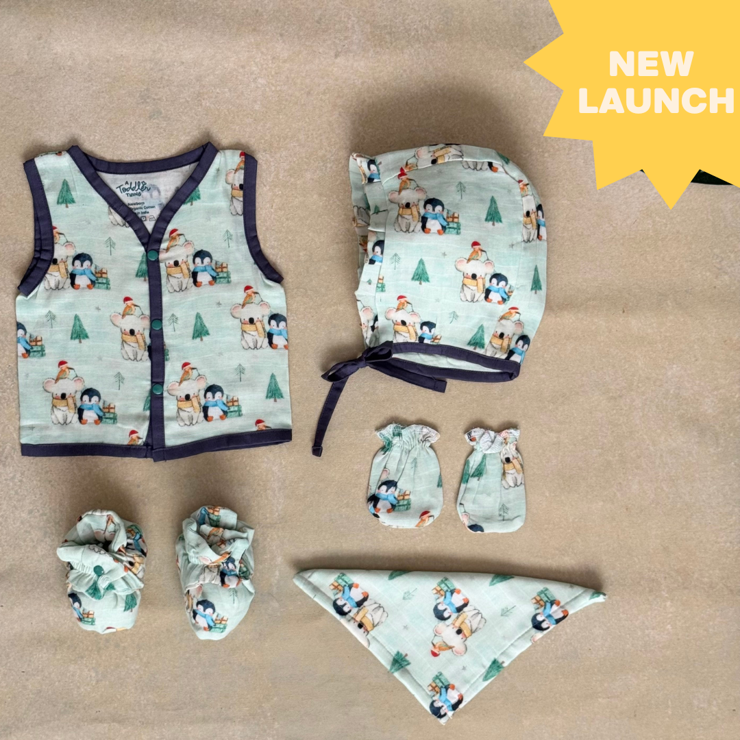 Winter Time Wonders - Muslin 5 Piece Gift Set (0-3 Months)