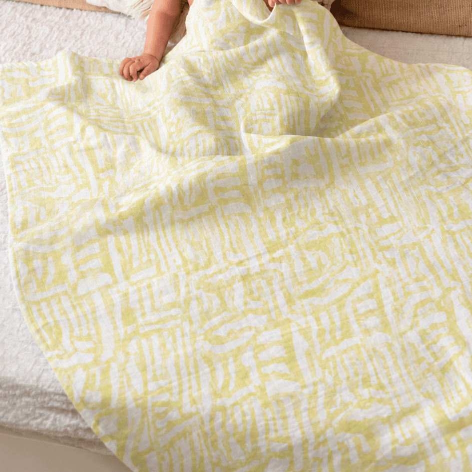 Daisy Play - Muslin Bath Towel