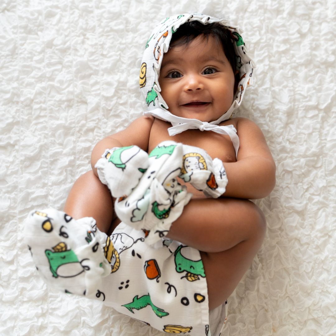 Flora Pixels - Muslin Cap, Mittens and Booties