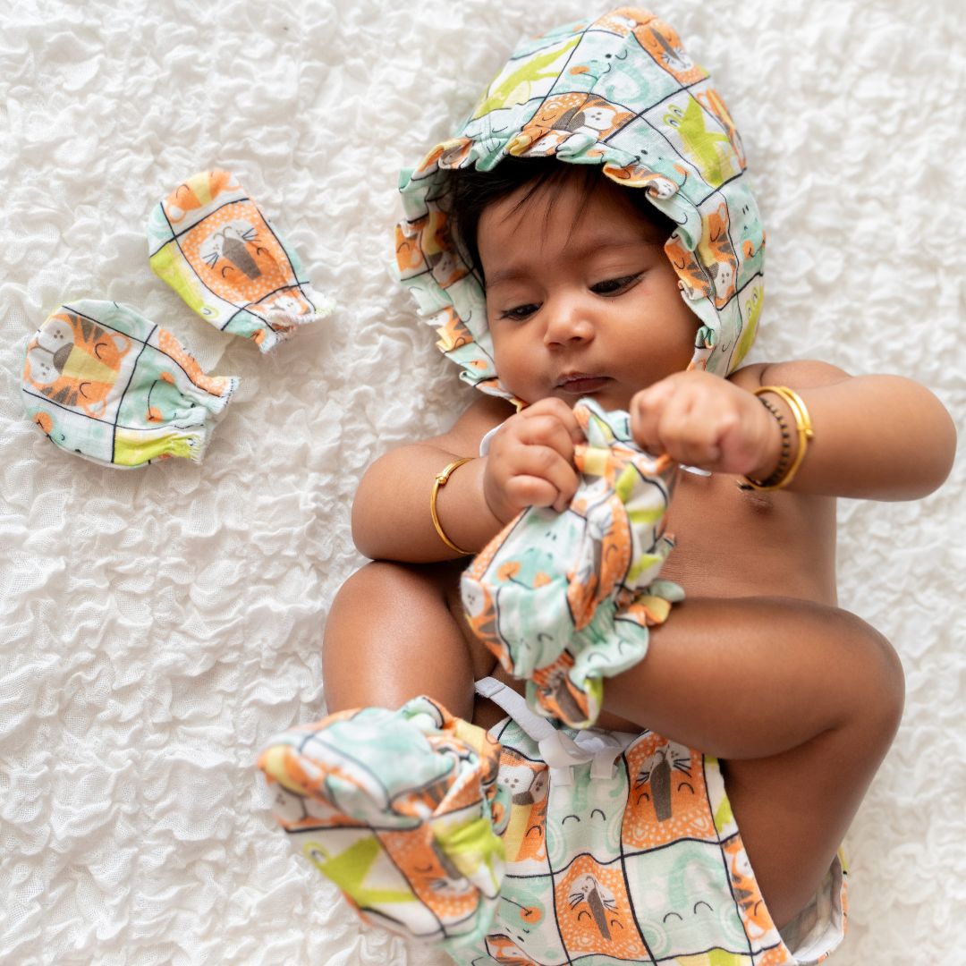 Flora Pixels - Muslin Cap, Mittens and Booties