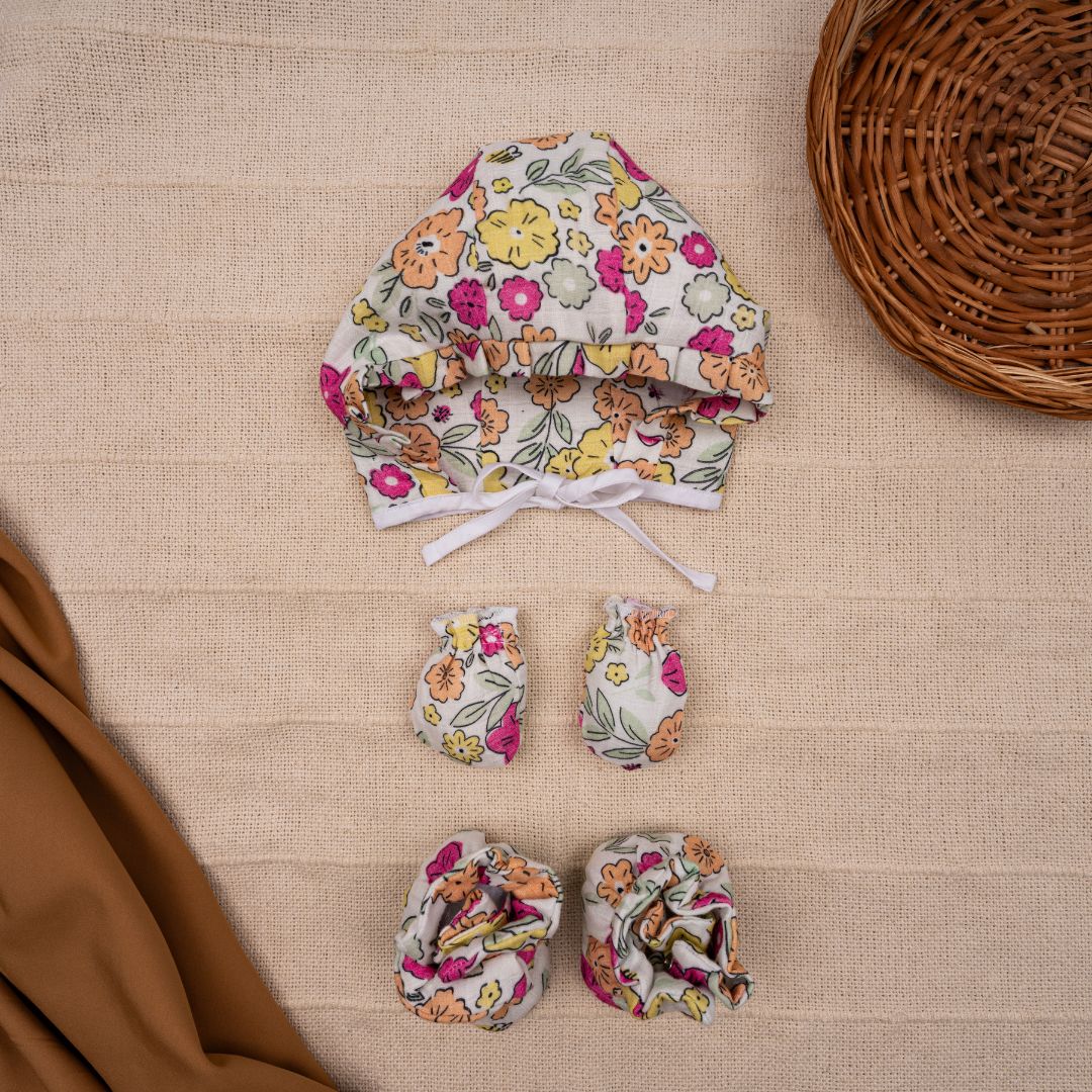 Flora Pixels - Muslin Cap, Mittens and Booties