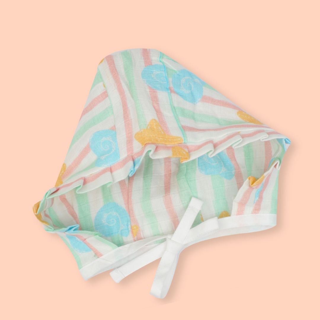 Flora Pixels - Muslin Cap, Mittens and Booties