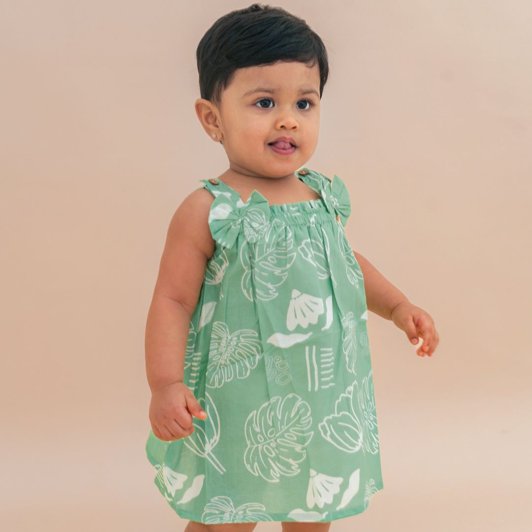 Sun & Surf - Mulmul Cotton Sleeveless Bow Frock