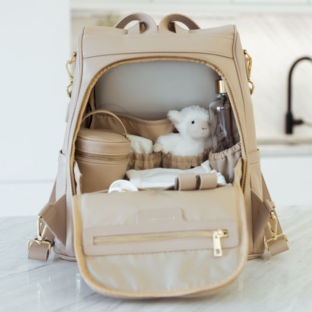 Diaper Bag 101: A Comprehensive Guide