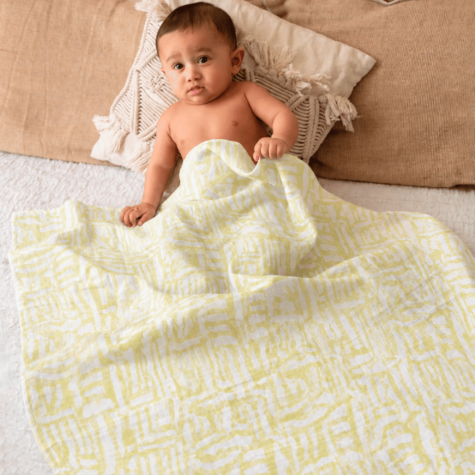 Daisy Play - Muslin Bath Towel