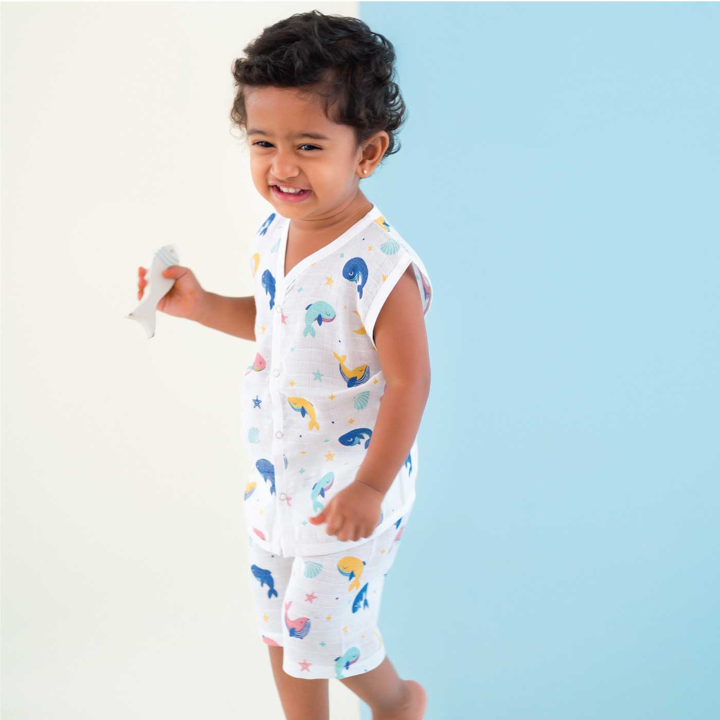 Whale Star - Muslin Jabla and Shorts for Babies and Toddlers