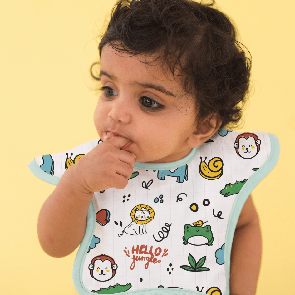 Air Hopper - Muslin Bib (6-12 Months)