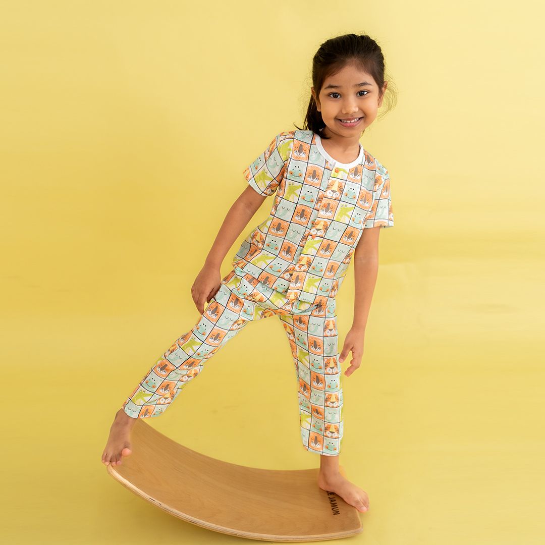 Toucan Punch - Muslin Sleep Suit for babies and kids (Unisex)