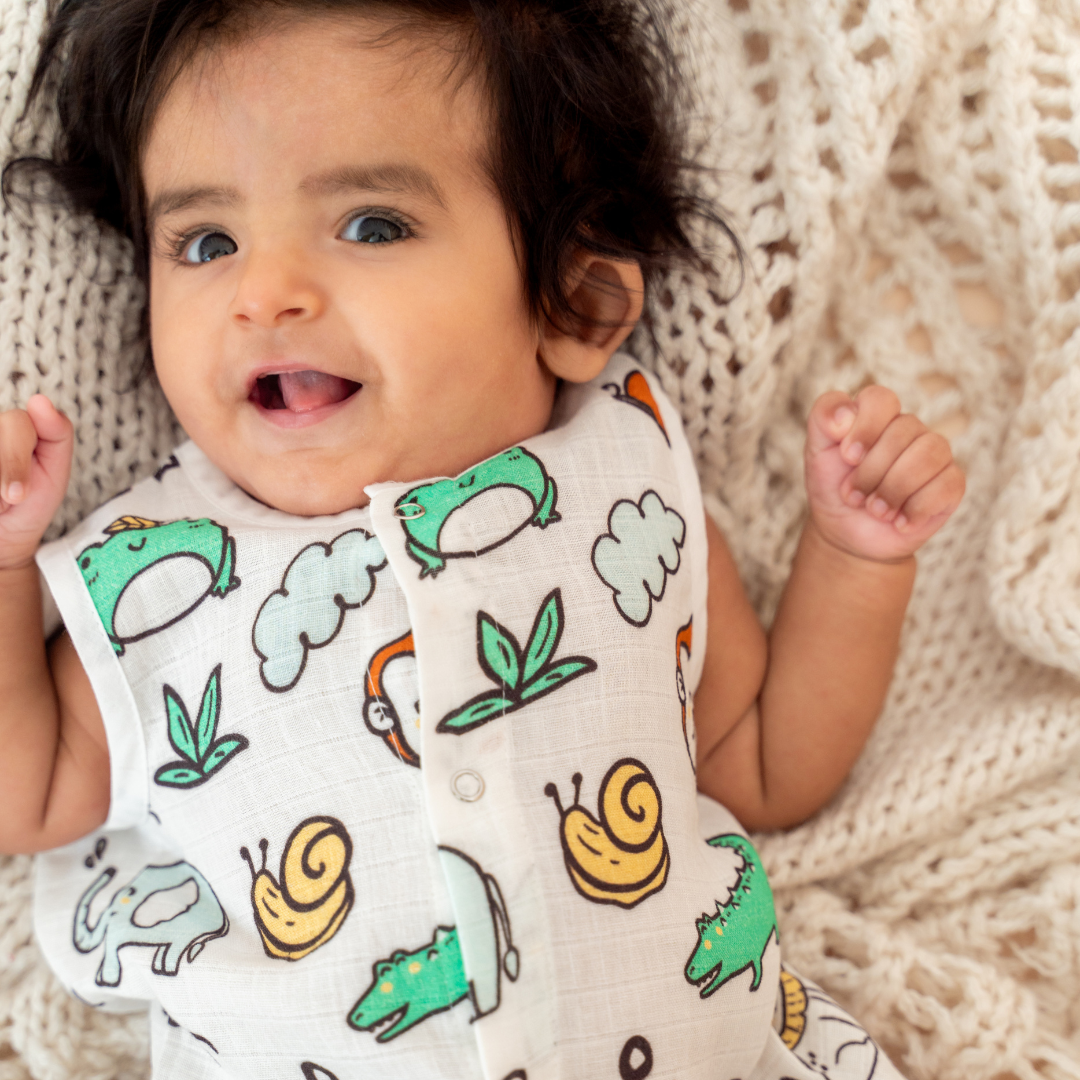 Hello Zoodle Shores - Muslin 24 Piece Hospital Kit