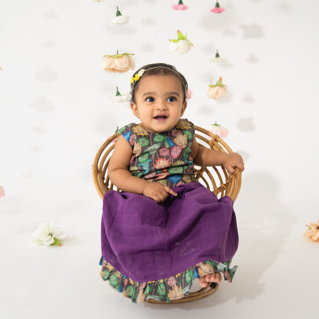 Thara - Top and Skirt